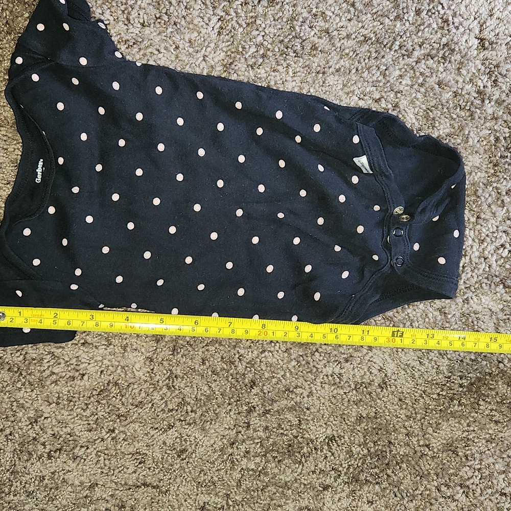 baby onesie size 3-6months
